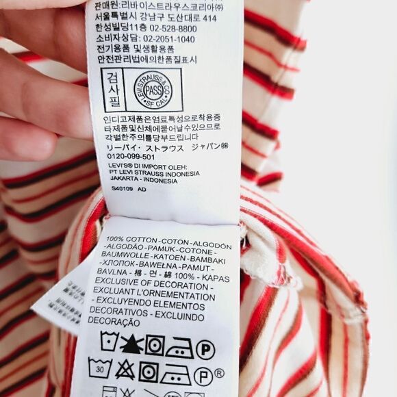 Levi’s Striped Cream/Red T-Shirt - Picture 6 of 7